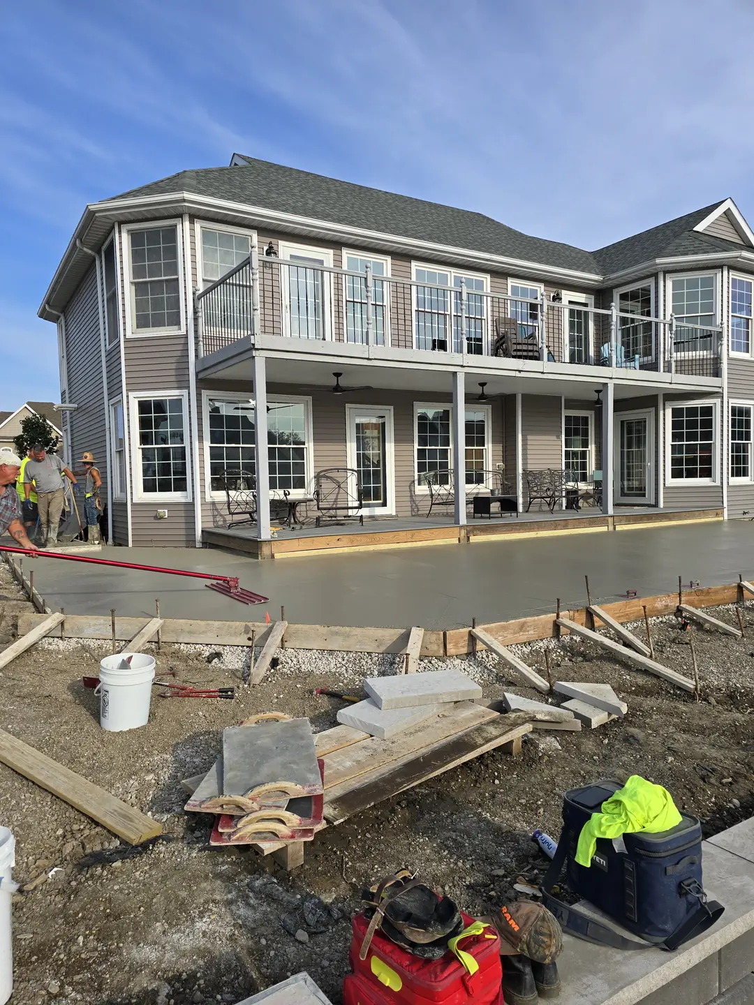 Waterfront landscape construction and project layout