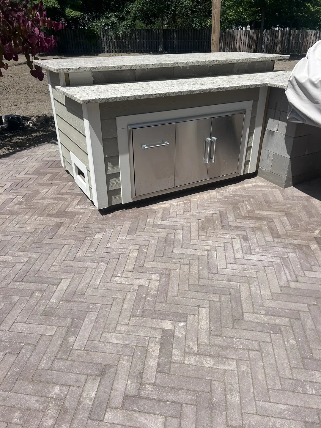Paver patio and outdoor kitchen project