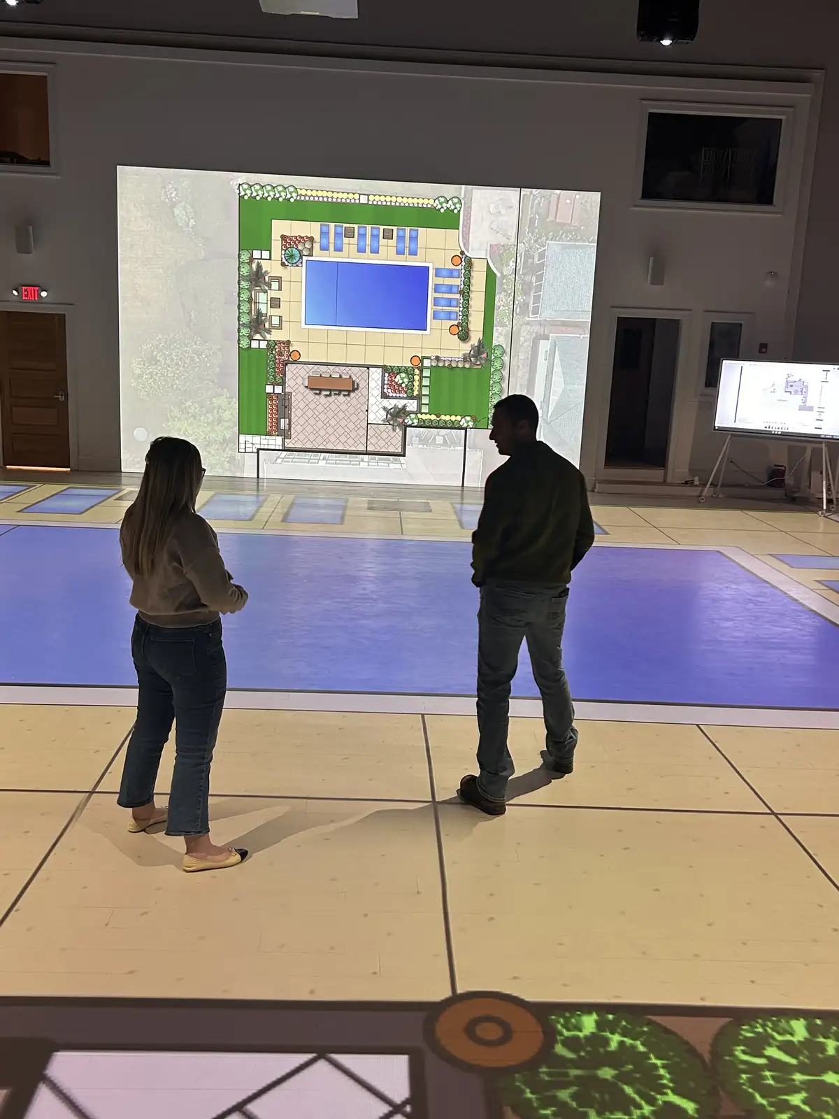 Immersive landscape design visualization and planning session